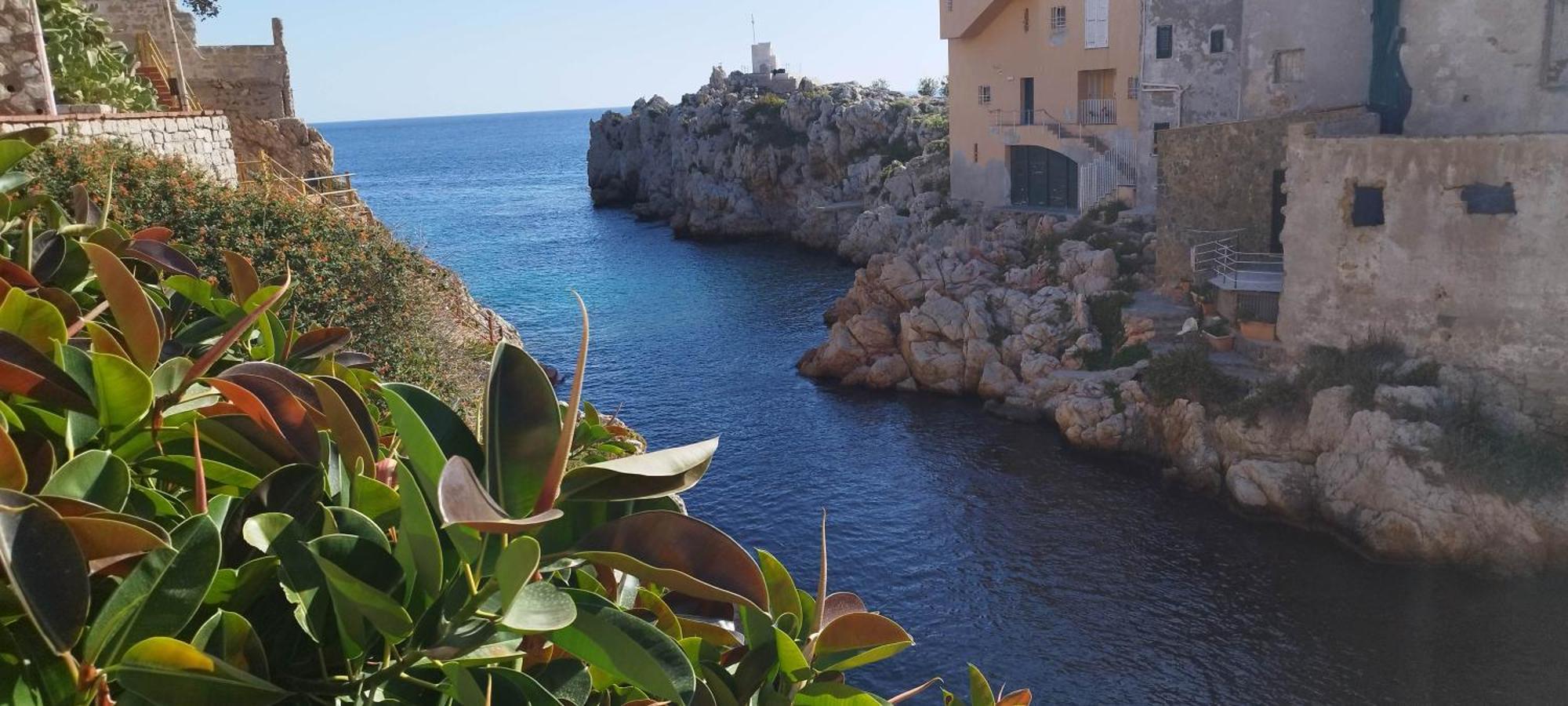 Le Finestre Sul Mare Apartment