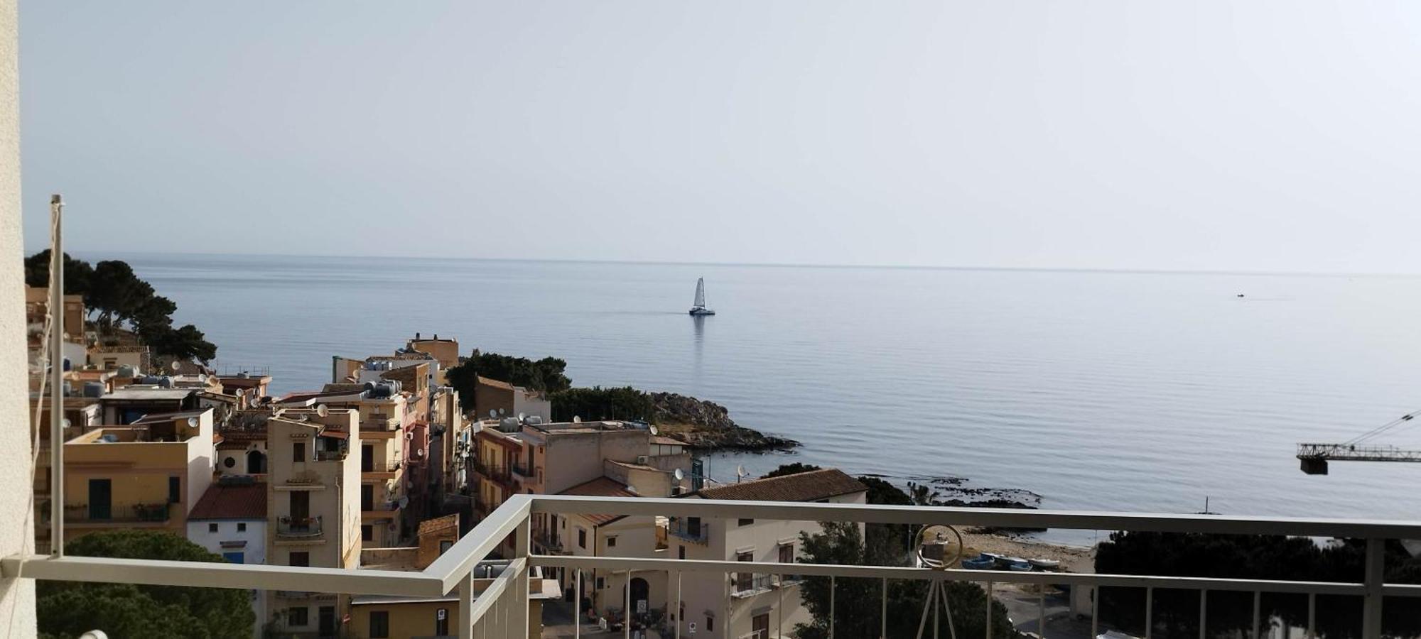 Apartment Le Finestre Sul Mare